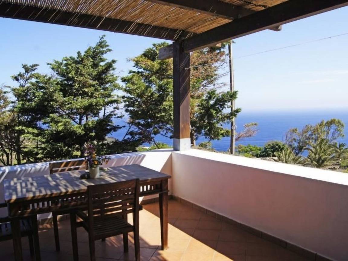 45 M² Appartamento Vacanza ∙ 1 Camera Da Letto ∙ 2 Ospiti - Pantelleria