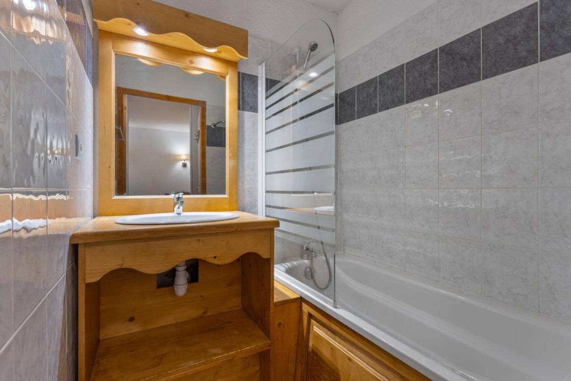 32 m² Ferienwohnung ∙ 1 Schlafzimmer ∙ 6 Gäste – Bild 15
