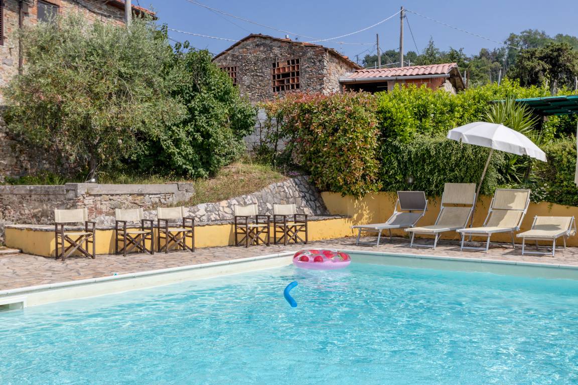 90 M² Apartamento ∙ 3 Habitaciones ∙ 6 Huéspedes - Pietrasanta