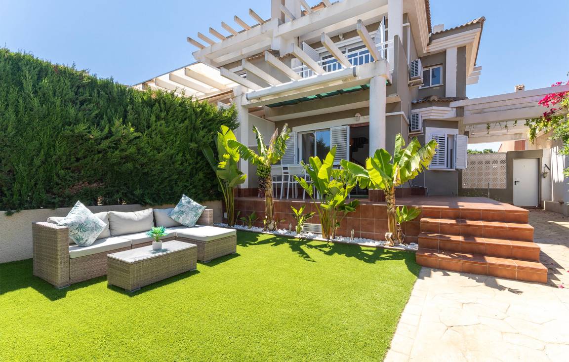 100 M² Ferienhaus ∙ 2 Schlafzimmer ∙ 4 Gäste - Costa Blanca