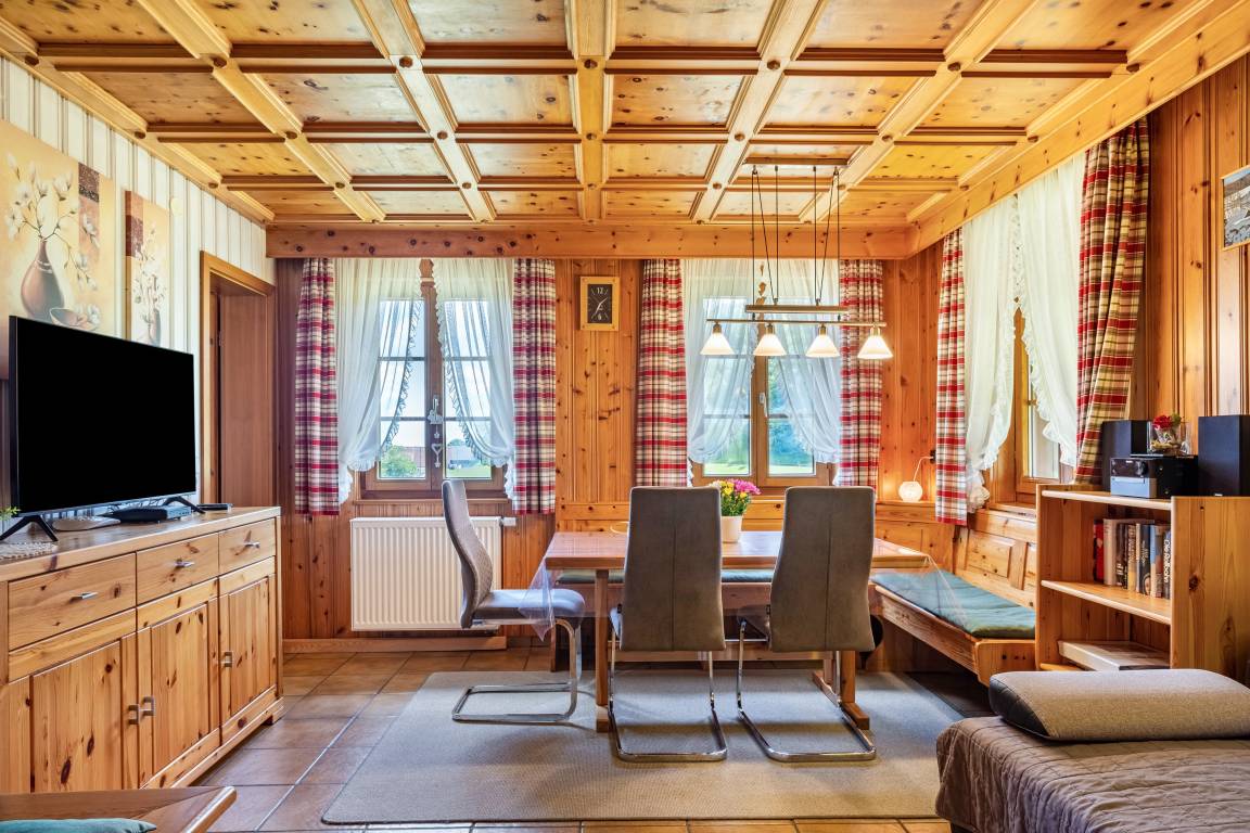 70 M² Ferienwohnung ∙ 2 Schlafzimmer ∙ 4 Gäste - Oberwolfach