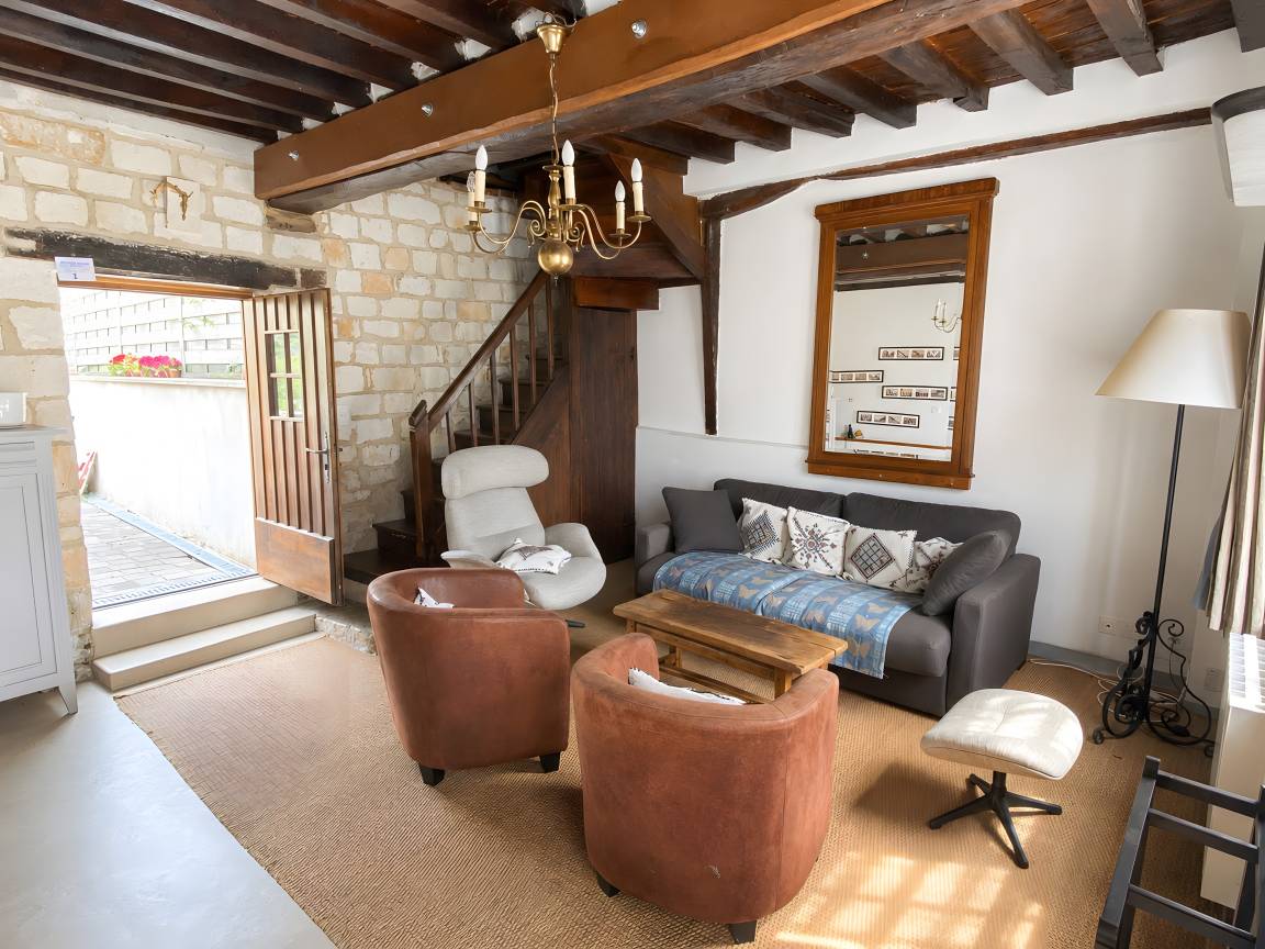 85 M² Huis ∙ 1 Slaapkamer ∙ 3 Gasten - Brionne