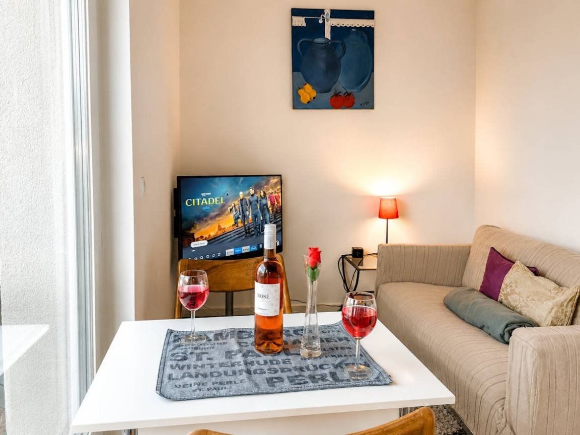35 M² Ferienwohnung ∙ 1 Schlafzimmer ∙ 2 Gäste - Norderstedt