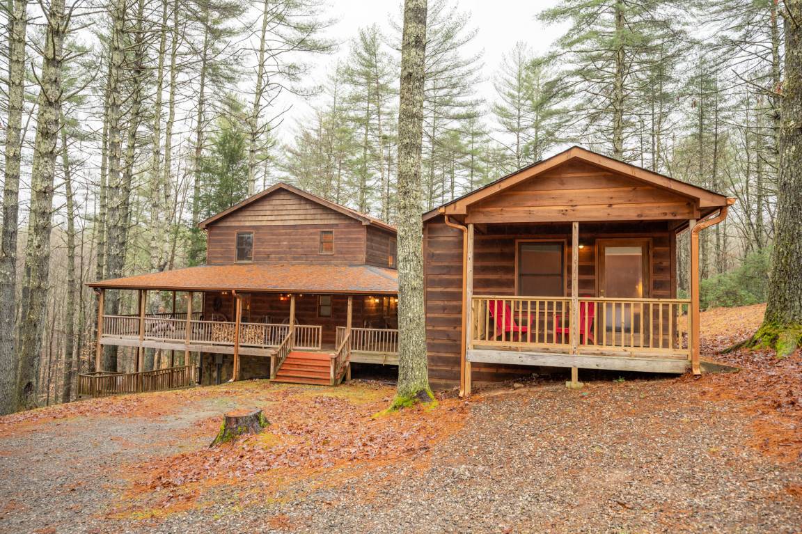 294 M² Cabaña ∙ 5 Habitaciones ∙ 10 Huéspedes - Región de Georgia