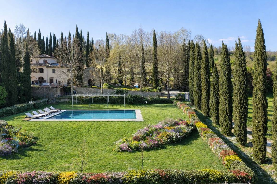250 M² Ferienhaus ∙ 7 Schlafzimmer ∙ 14 Gäste - Arezzo