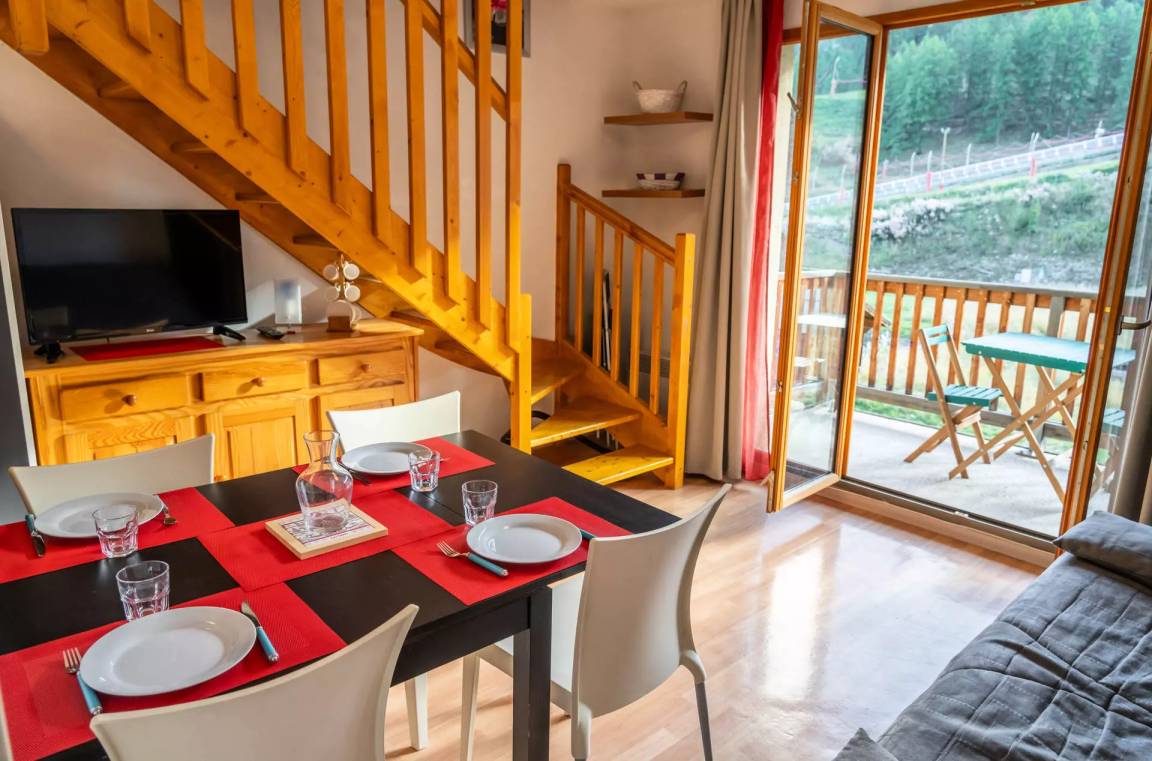 40 M² Ferienwohnung ∙ 2 Schlafzimmer ∙ 6 Gäste - Embrun