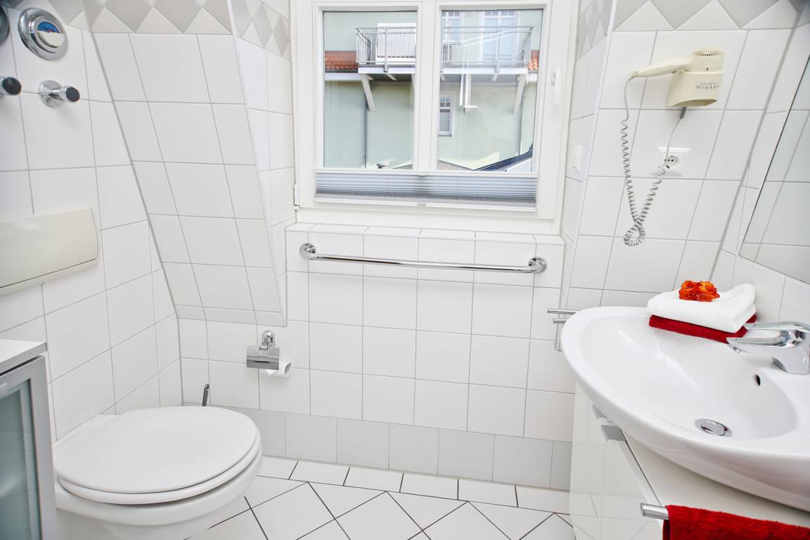 65 m² Ferienwohnung ∙ 2 Schlafzimmer ∙ 5 Gäste – Bild 11