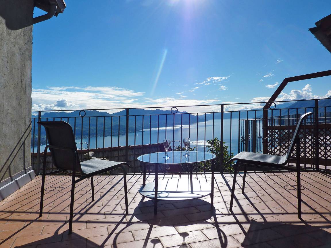 80 M² Apartment ∙ 2 Bedrooms ∙ 5 Guests - Cannobio