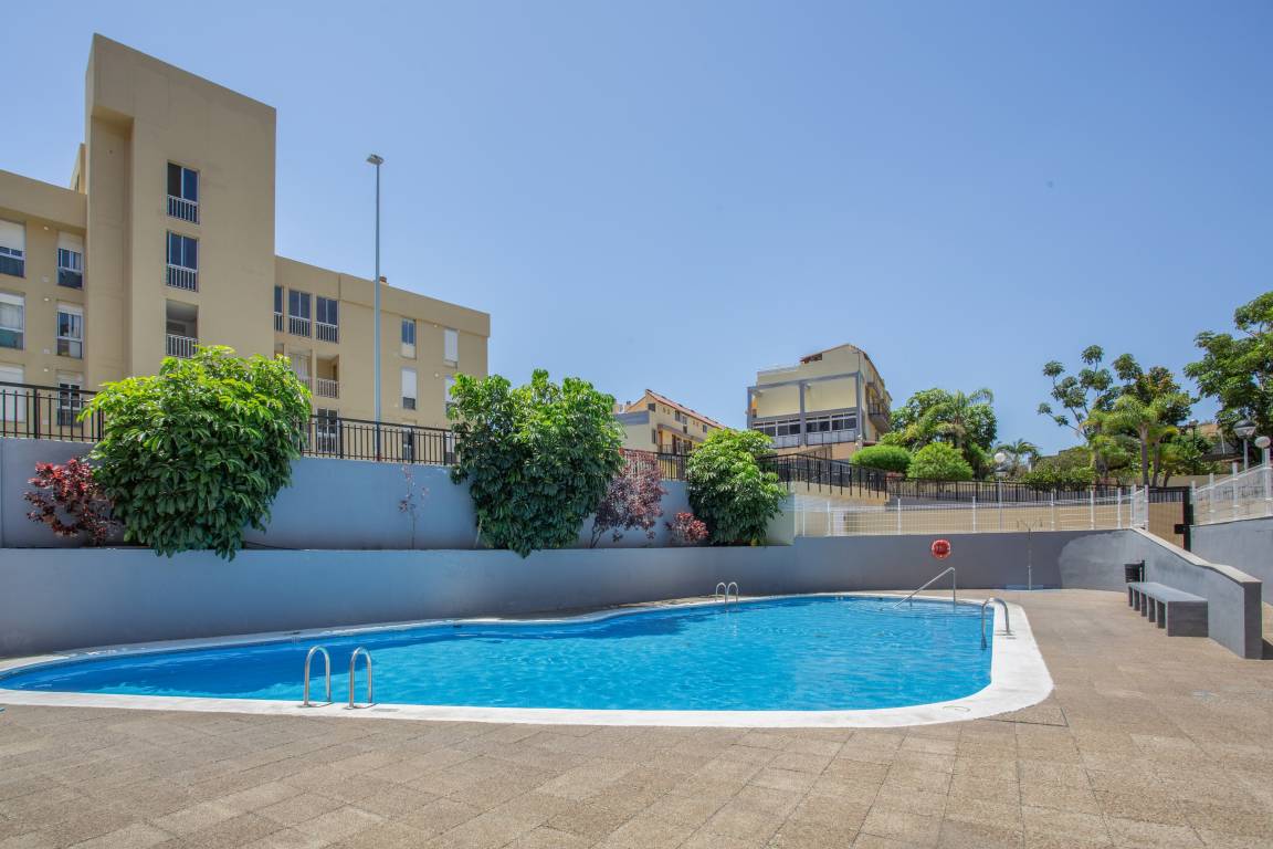 98 M² Apartamento ∙ 2 Habitaciones ∙ 4 Huéspedes - La Laguna