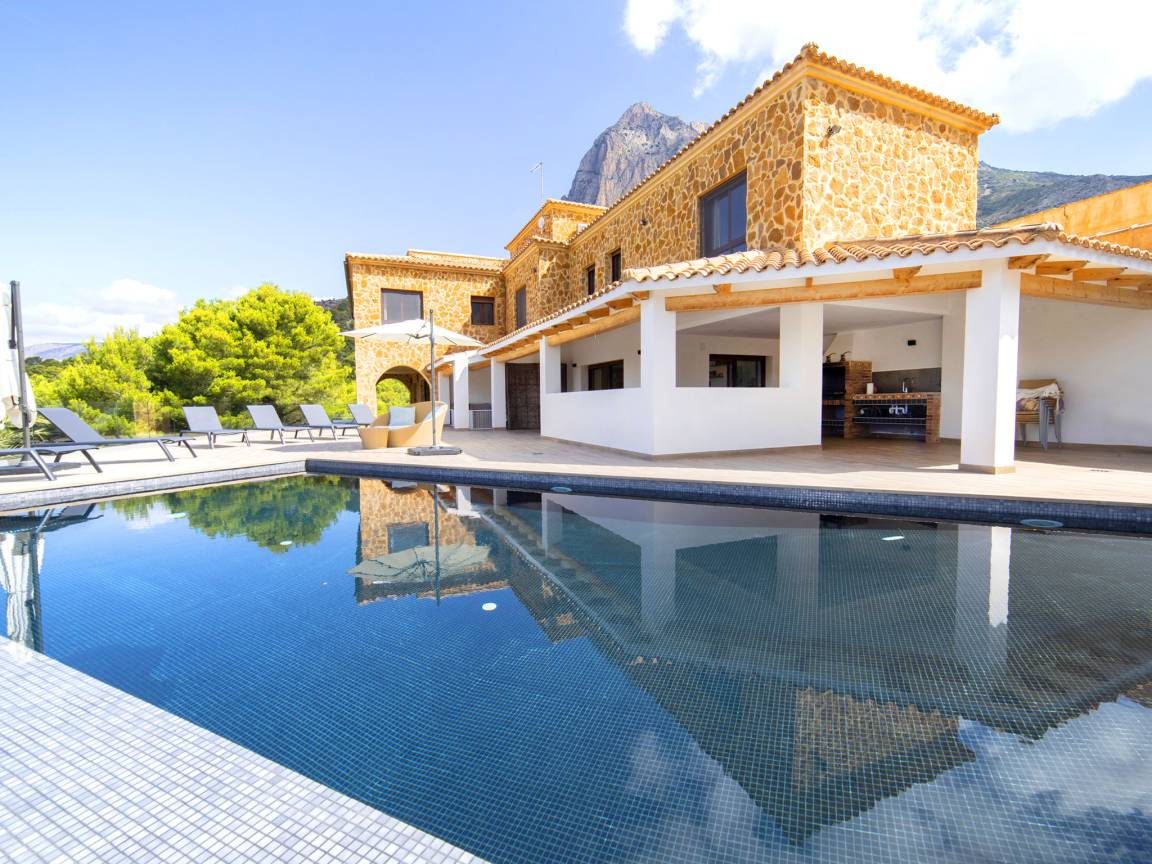 450 M² Ferienhaus ∙ 5 Schlafzimmer ∙ 9 Gäste - Finestrat