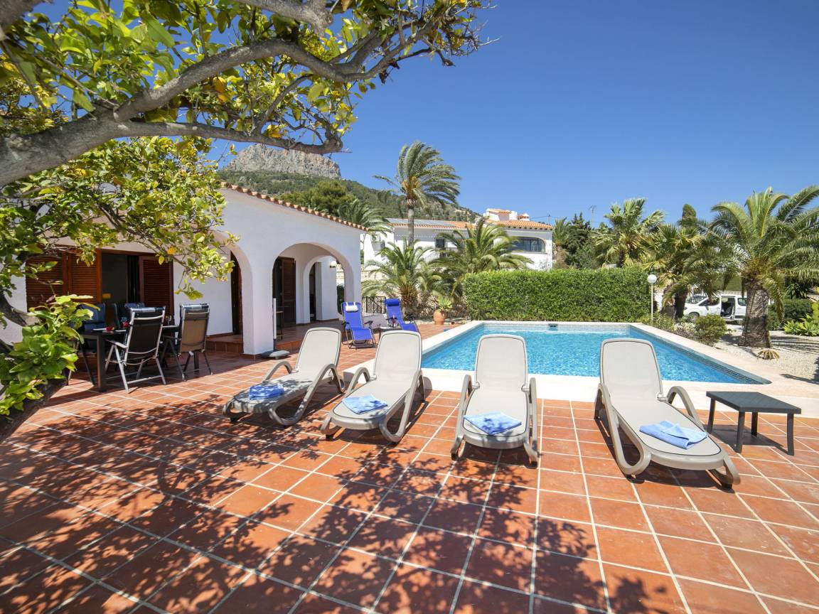 130 M² House ∙ 2 Bedrooms ∙ 4 Guests - Altea