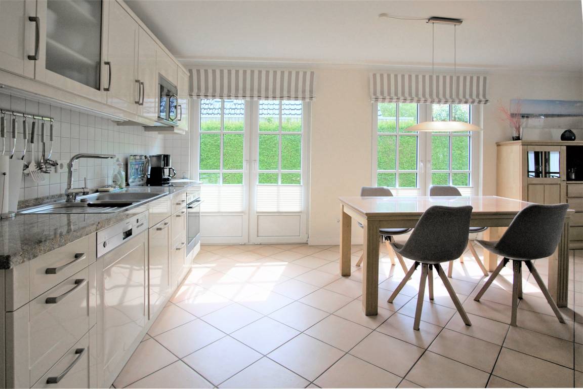 100 m² Ferienwohnung ∙ 2 Schlafzimmer ∙ 4 Gäste – Bild 8