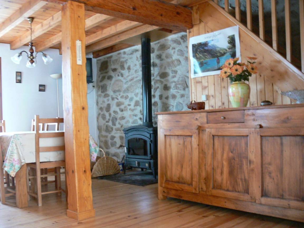 60 M² Ferienhaus ∙ 2 Schlafzimmer ∙ 5 Gäste - Ariège