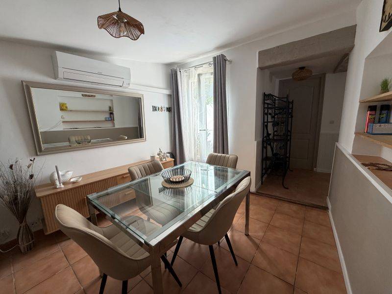 60 M² Ferienwohnung ∙ 2 Schlafzimmer ∙ 6 Gäste - Grimaud
