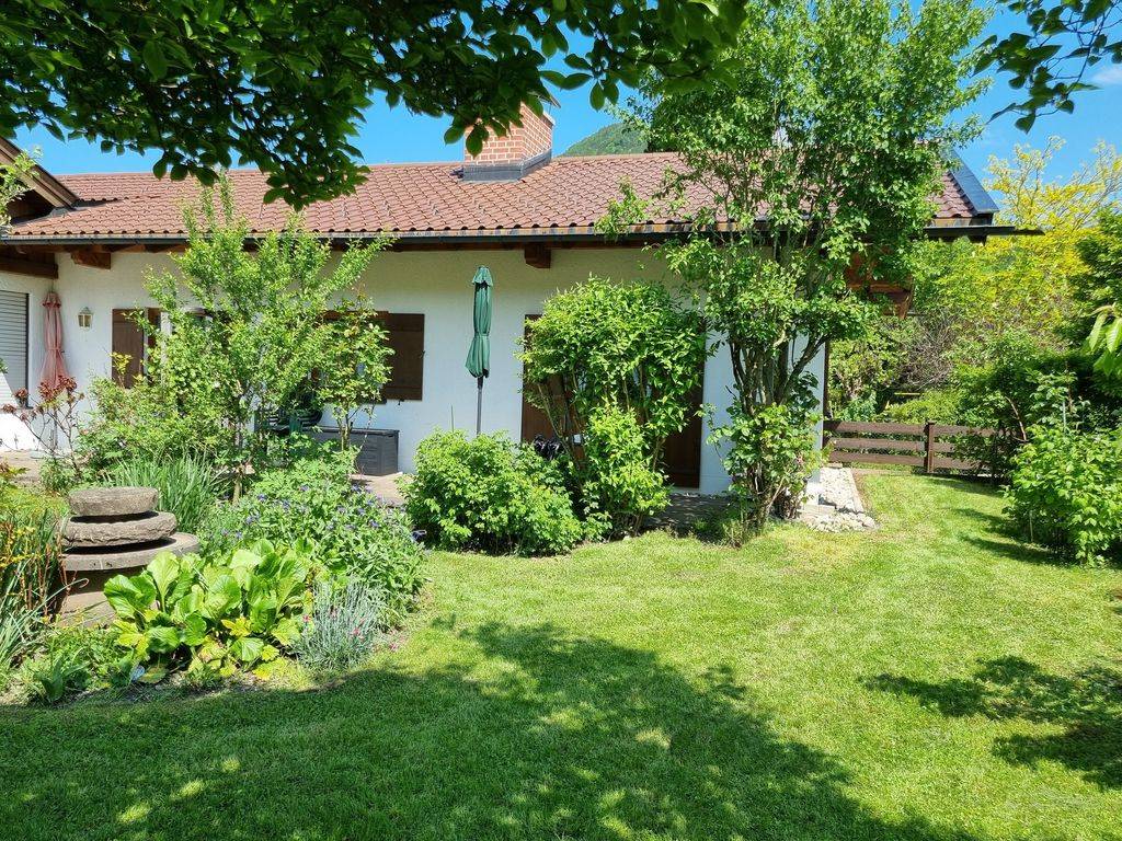 72 M² Ferienwohnung ∙ 1 Schlafzimmer ∙ 2 Gäste - Frasdorf