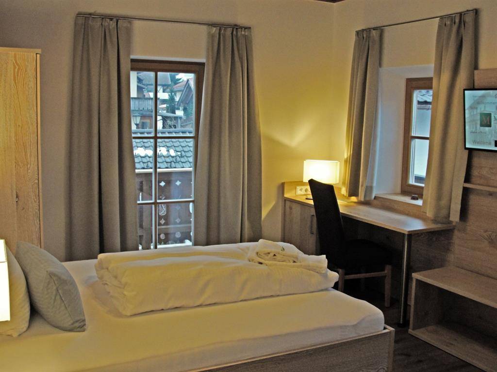 16 M² Hotel ∙ 1 Schlafzimmer ∙ 1 Gast - Ettal