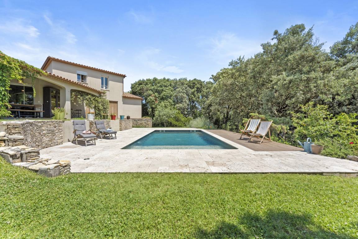 100 M² Bed & Breakfast ∙ 2 Slaapkamers ∙ 4 Gasten - Nîmes