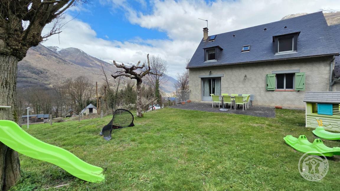 120 M² Gîte ∙ 4 Chambres ∙ 7 Personnes - Pyrénées