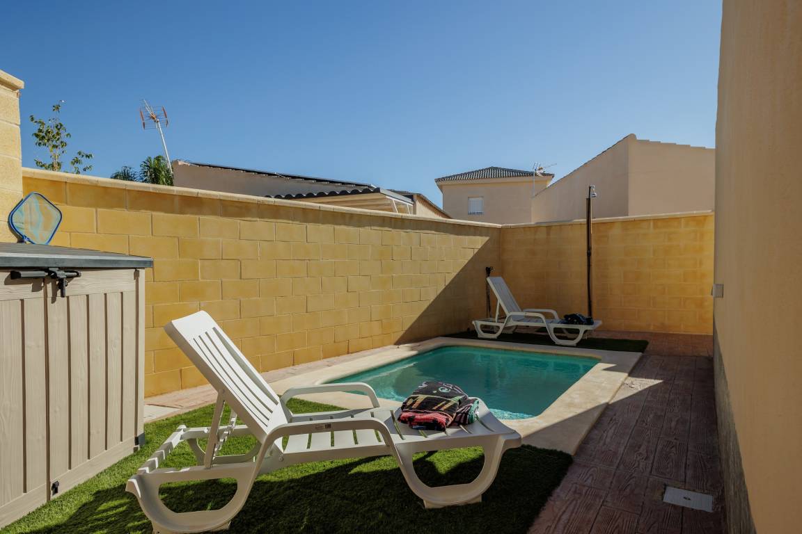 60 M² Casa ∙ 2 Habitaciones ∙ 4 Huéspedes - La Rinconada, España