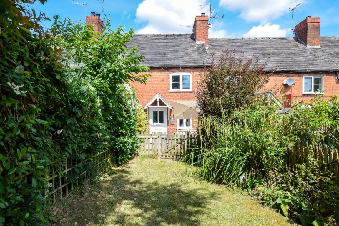 Cottage ∙ 2 Bedrooms ∙ 3 Guests - Worcestershire