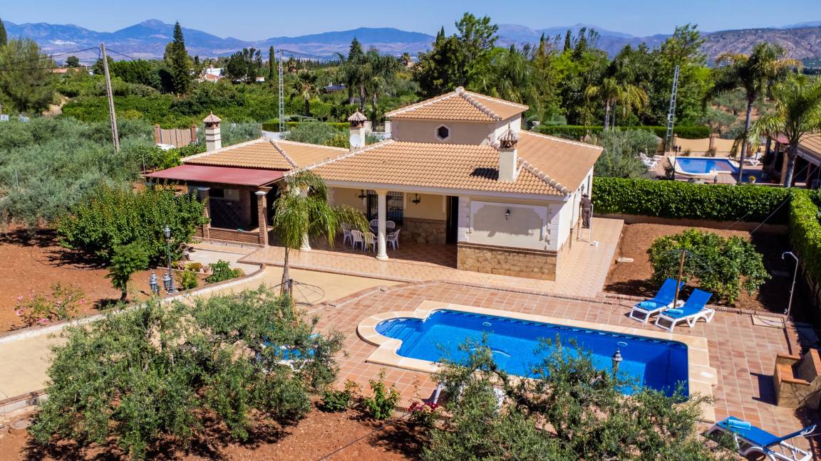 120 M² Casa Rural ∙ 4 Habitaciones ∙ 6 Huéspedes - Mijas