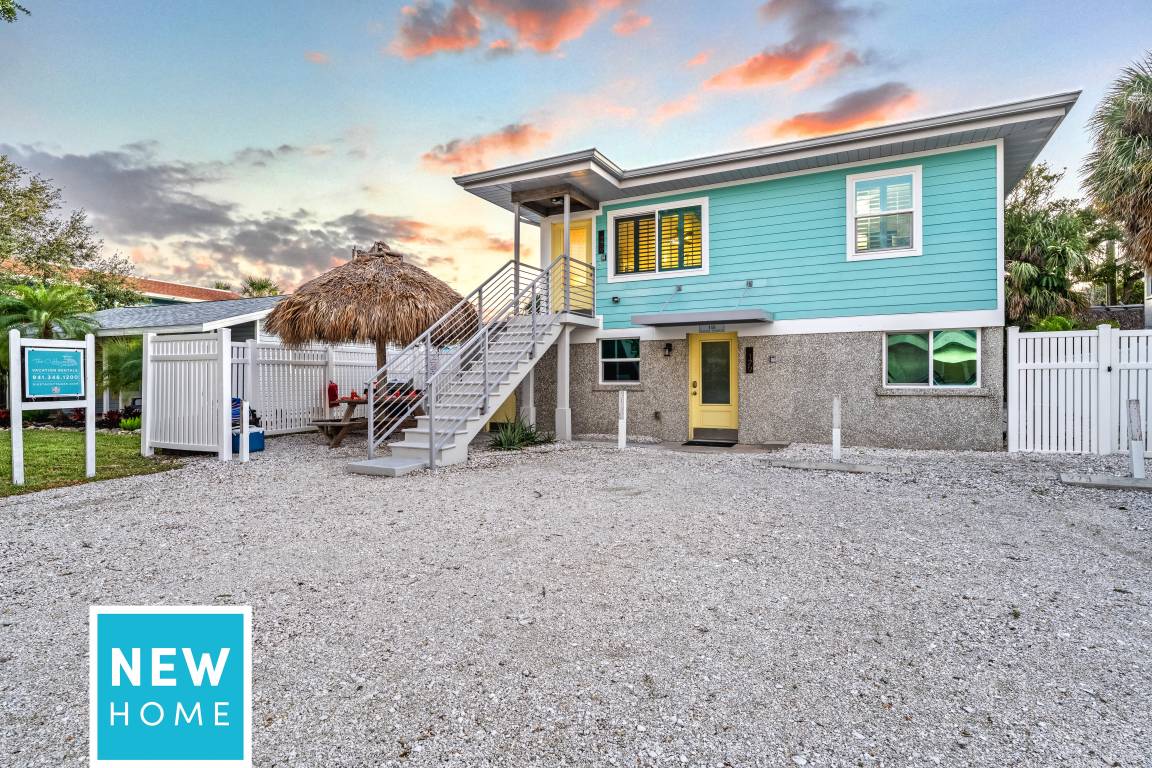 House ∙ 3 Bedrooms ∙ 10 Guests - Siesta Key, FL
