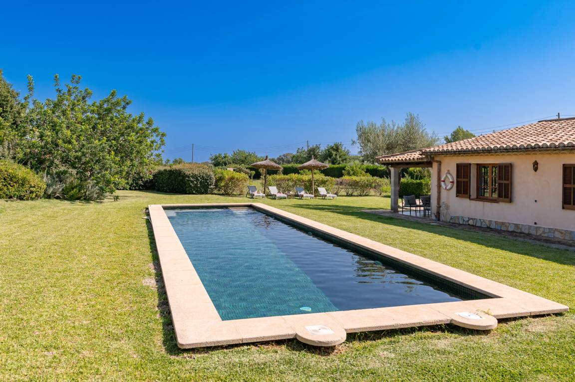 120 M² Villa ∙ 2 Bedrooms ∙ 4 Guests - Pollença