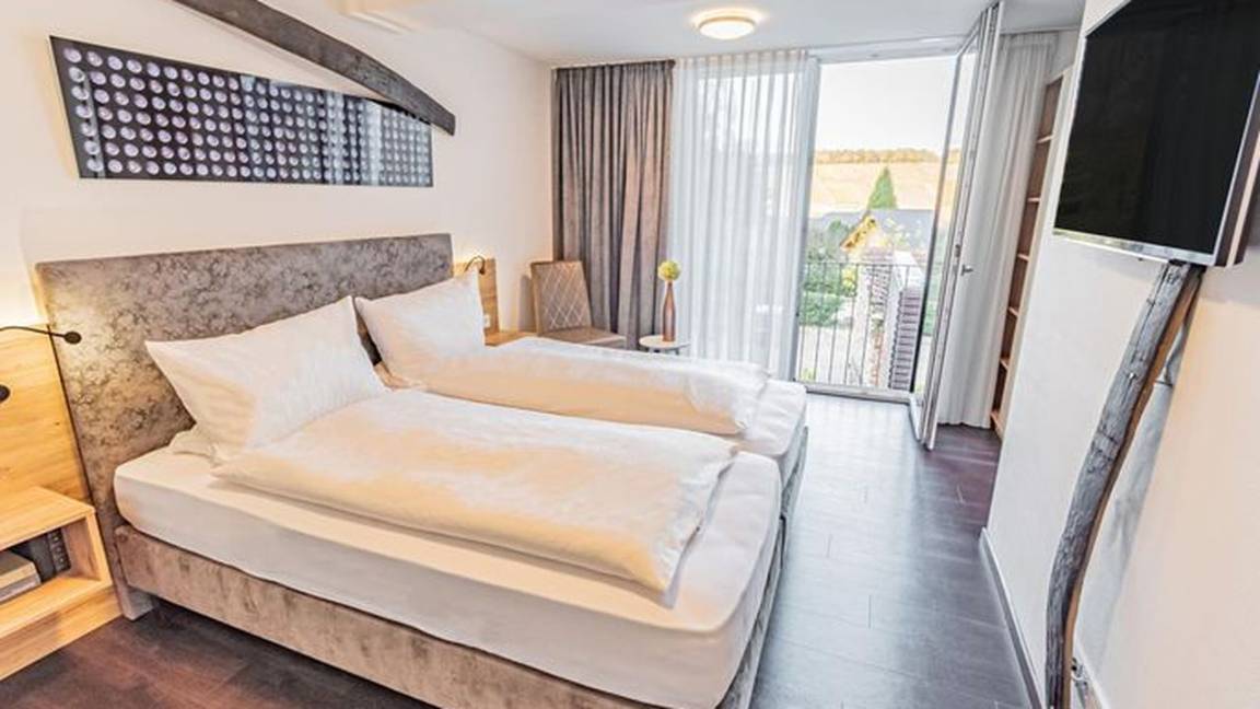 29 M² Hotel ∙ 2 Guests - Saarburg