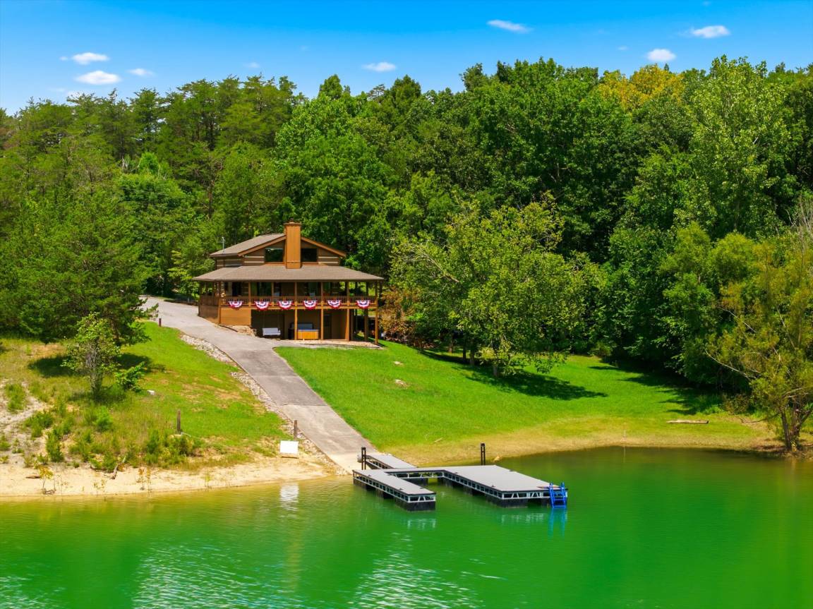 204 M² Mökki ∙ 3 Makuuhuonetta ∙ 12 Vierasta - Dandridge, TN