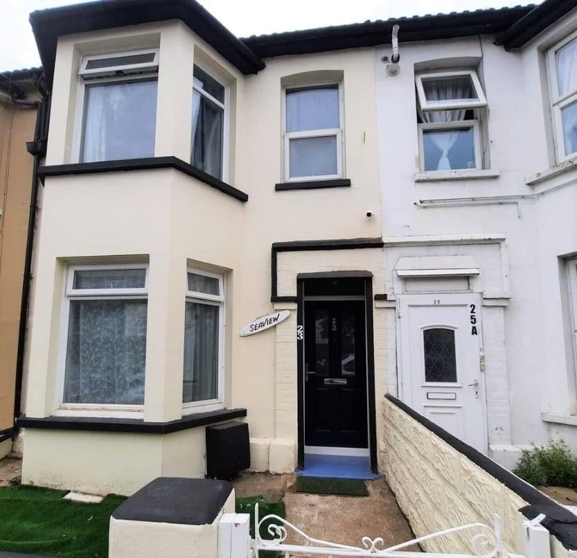 85 M² Apartment ∙ 2 Bedrooms ∙ 4 Guests - Clacton-on-Sea