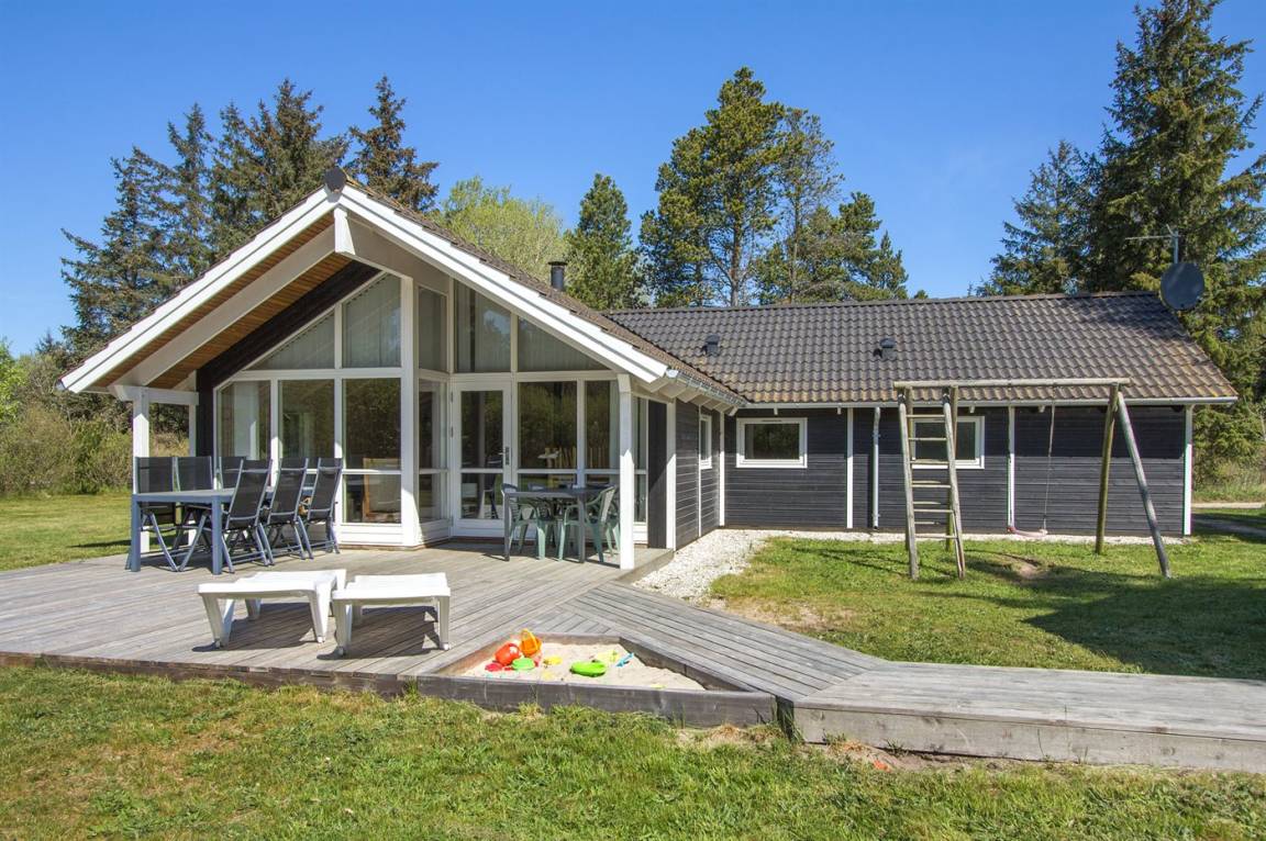 155 m&sup2; Ferienhaus 4 Schlafzimmer 8 G&auml;ste