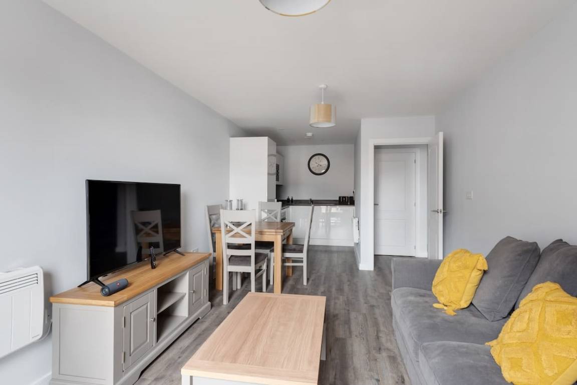 Apartamento ∙ 1 Habitación ∙ 4 Huéspedes - Birmingham, AL