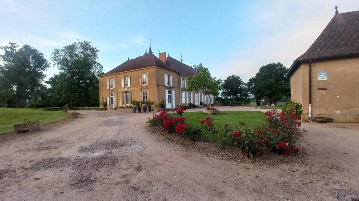 239 m&sup2; G&icirc;te 5 Schlafzimmer 14 G&auml;ste