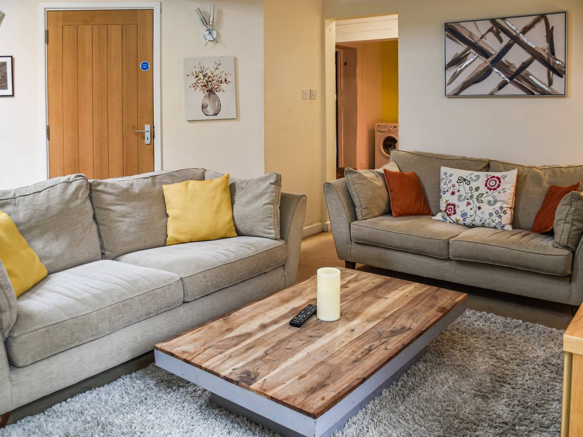 Cottage ∙ 2 Bedrooms ∙ 4 Guests - Norfolk
