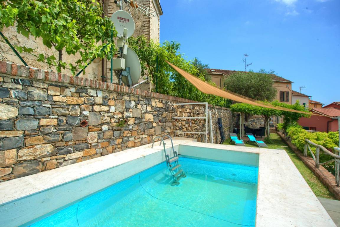 60 M² Appartamento Vacanza ∙ 2 Camere Da Letto ∙ 4 Ospiti - Diano Marina