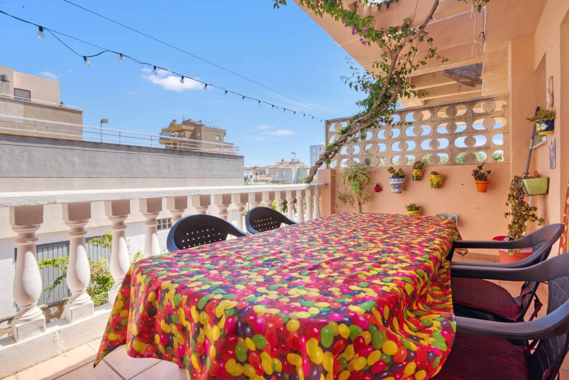 160 M² Ferienhaus ∙ 4 Schlafzimmer ∙ 6 Gäste - Oliva