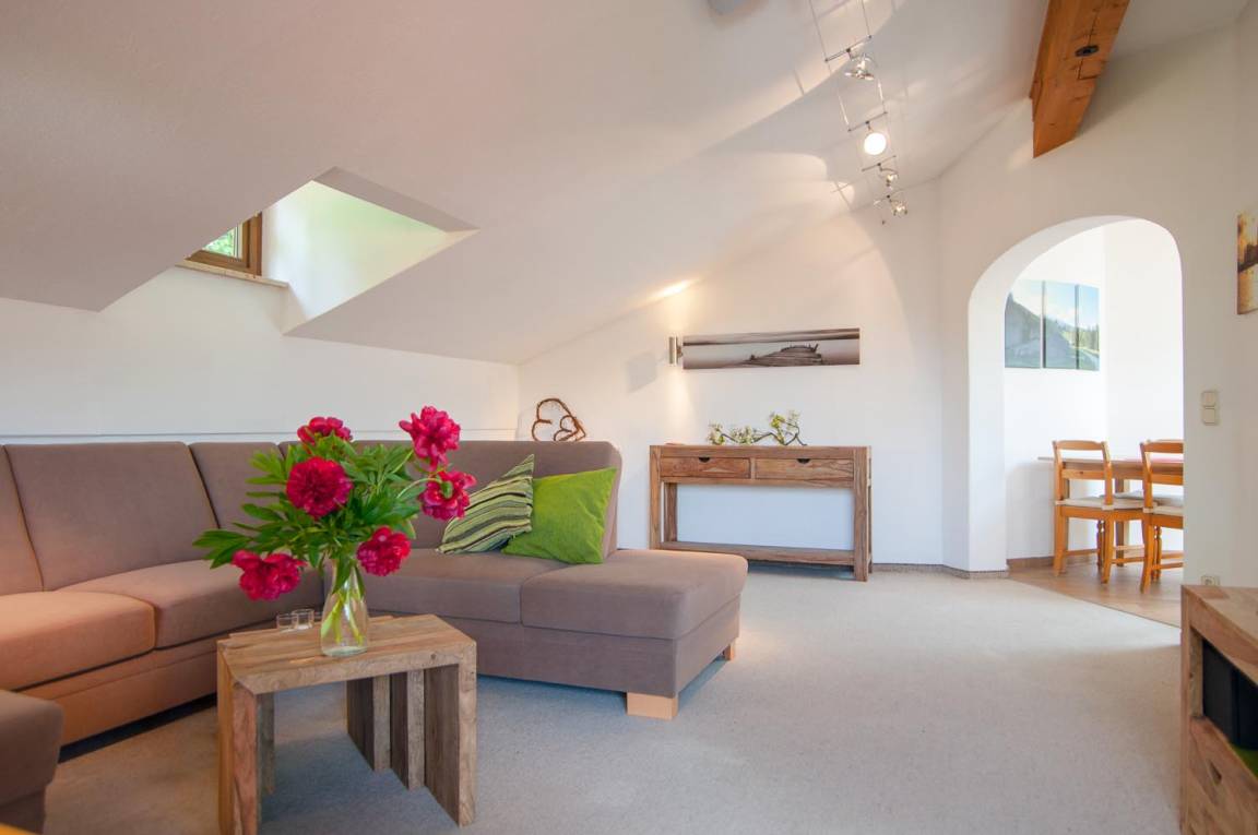 59 M² Ferienwohnung ∙ 3 Gäste - Ruhpolding