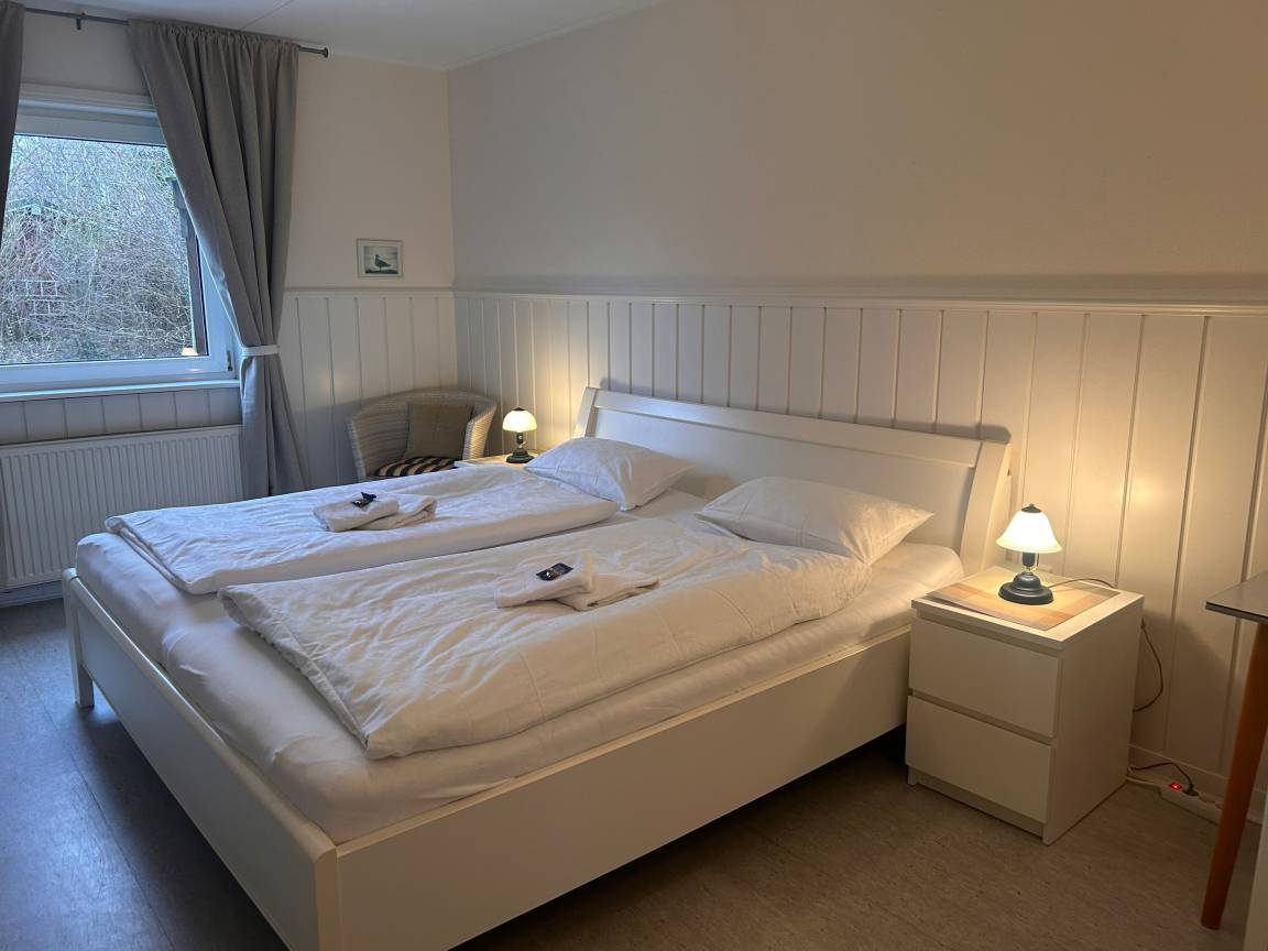 100 m² Ferienwohnung ∙ 3 Schlafzimmer ∙ 6 Gäste – Bild 11