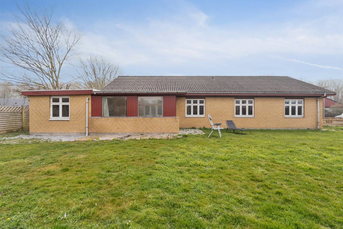 155 M² Villa ∙ 4 Schlafzimmer ∙ 9 Gäste - Rødby Sogn