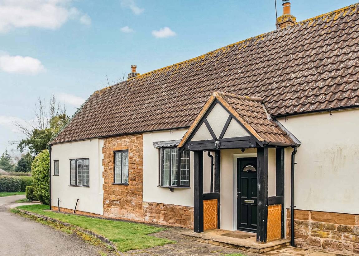 Cottage ∙ 3 Bedrooms ∙ 5 Guests - Shropshire