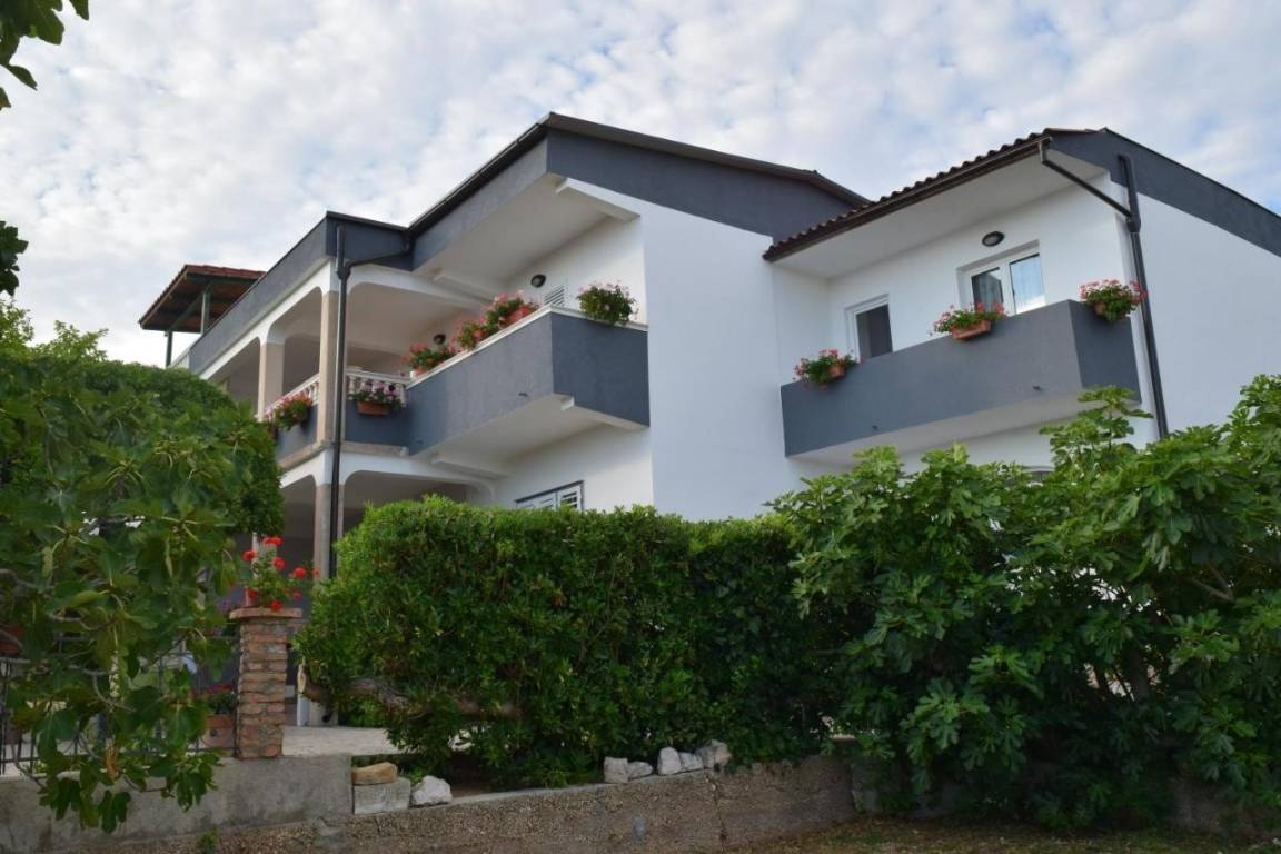 50 M² Apartment ∙ 2 Bedrooms ∙ 4 Guests - Rab, Hırvatistan