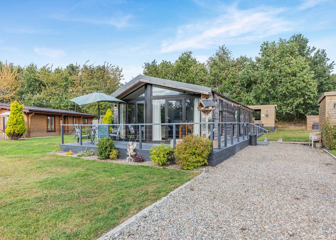Chalet ∙ 2 Bedrooms ∙ 4 Guests - Shropshire