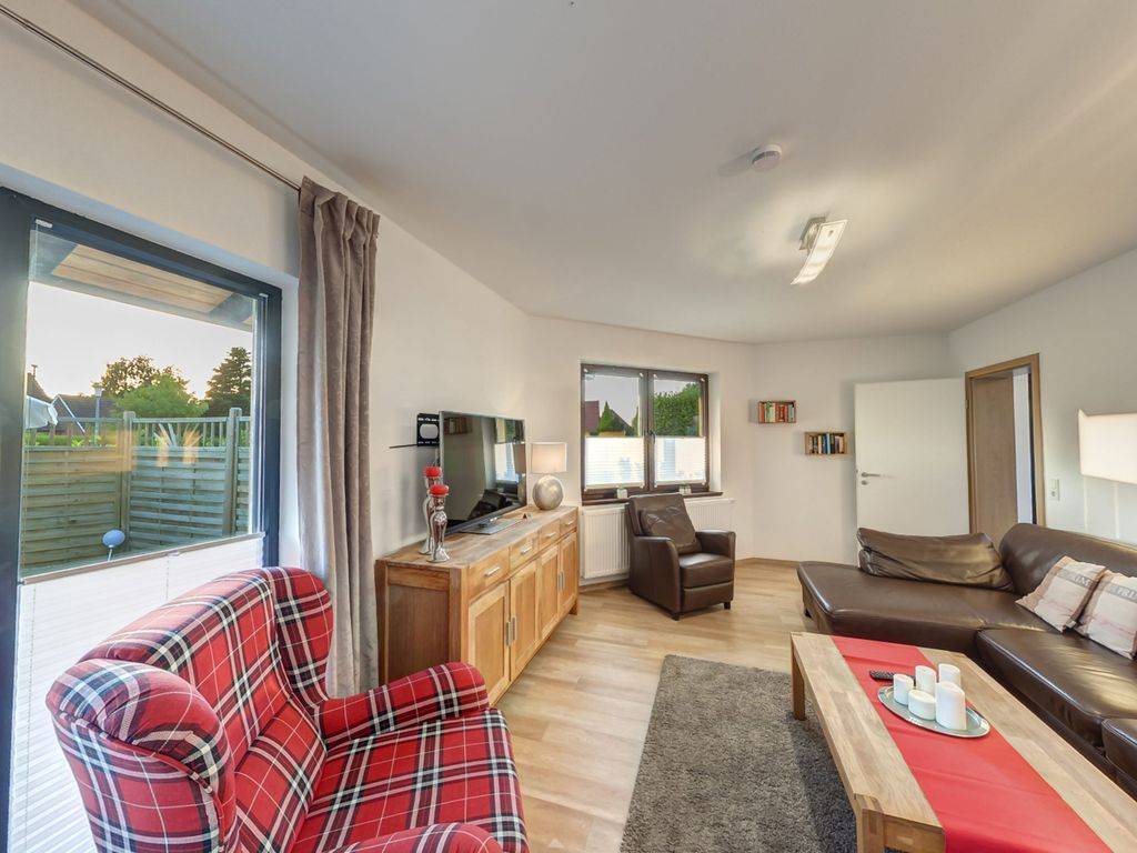 95 M² Ferienwohnung ∙ 3 Schlafzimmer ∙ 8 Gäste - Butjadingen