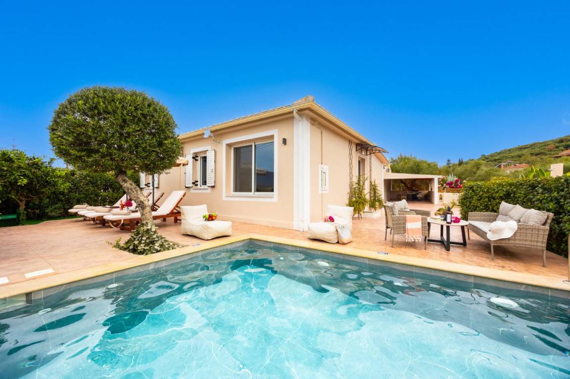 140 M² Villa ∙ 2 Chambres ∙ 5 Personnes - Zante