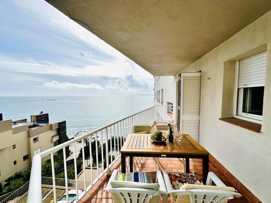 64 M² Appartamento Vacanza ∙ 3 Camere Da Letto ∙ 5 Ospiti - Cadaqués