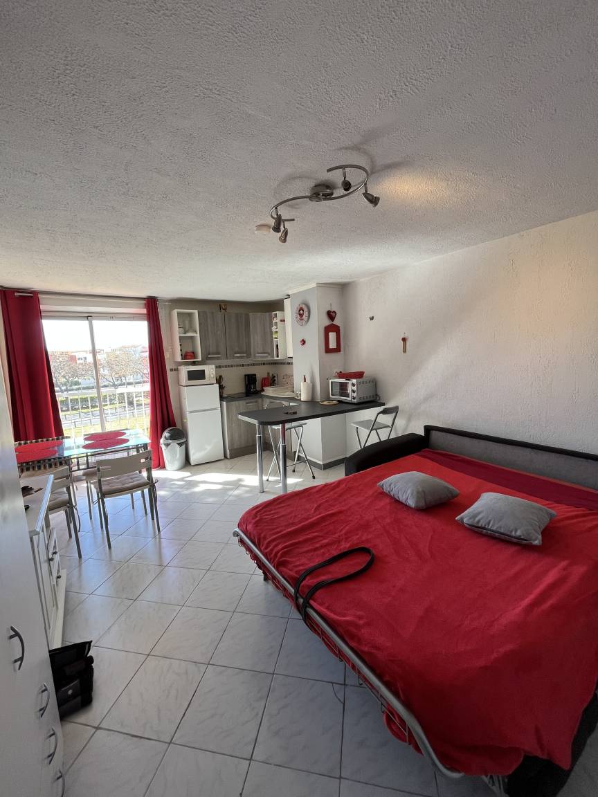26 M² Apartament ∙ 4 Gości - Vias