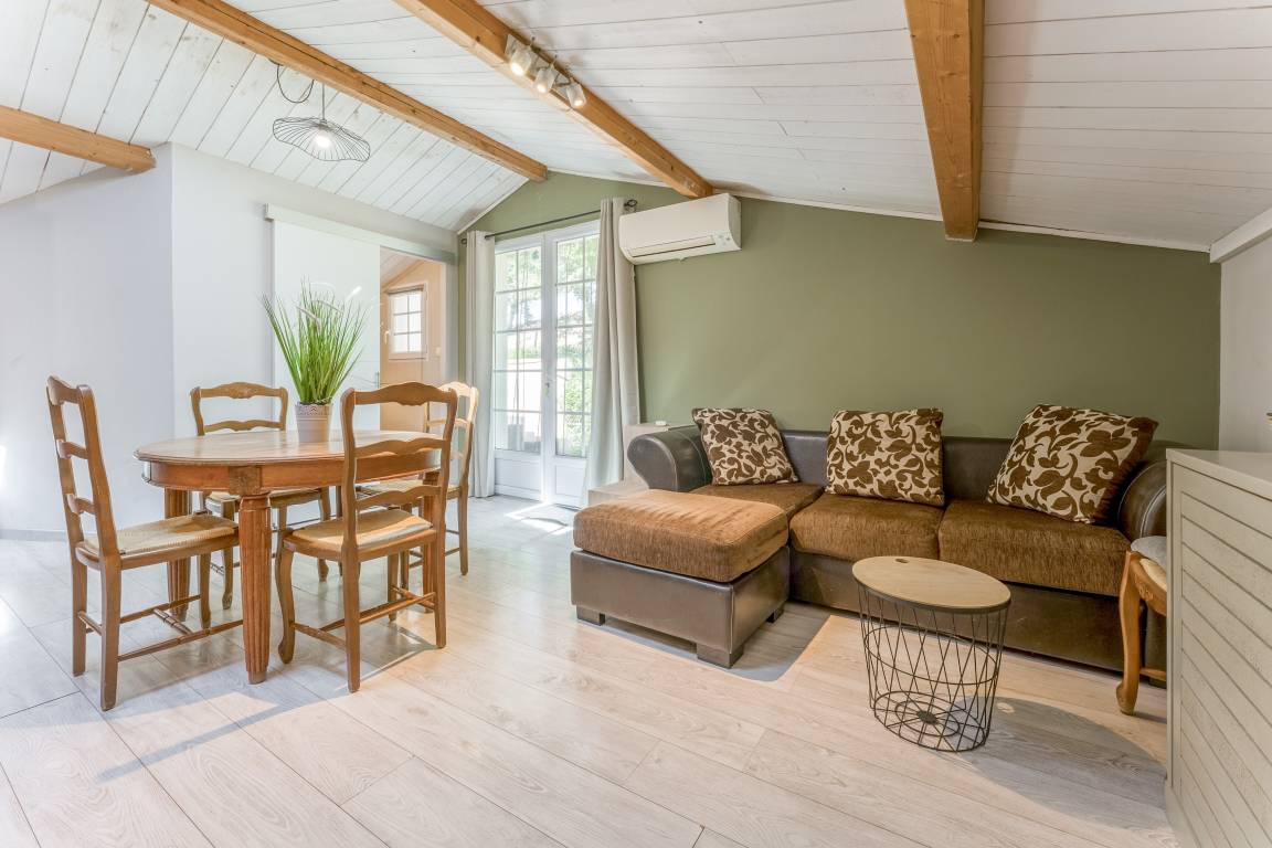 50 M² House ∙ 2 Bedrooms ∙ 4 Guests - Grignan