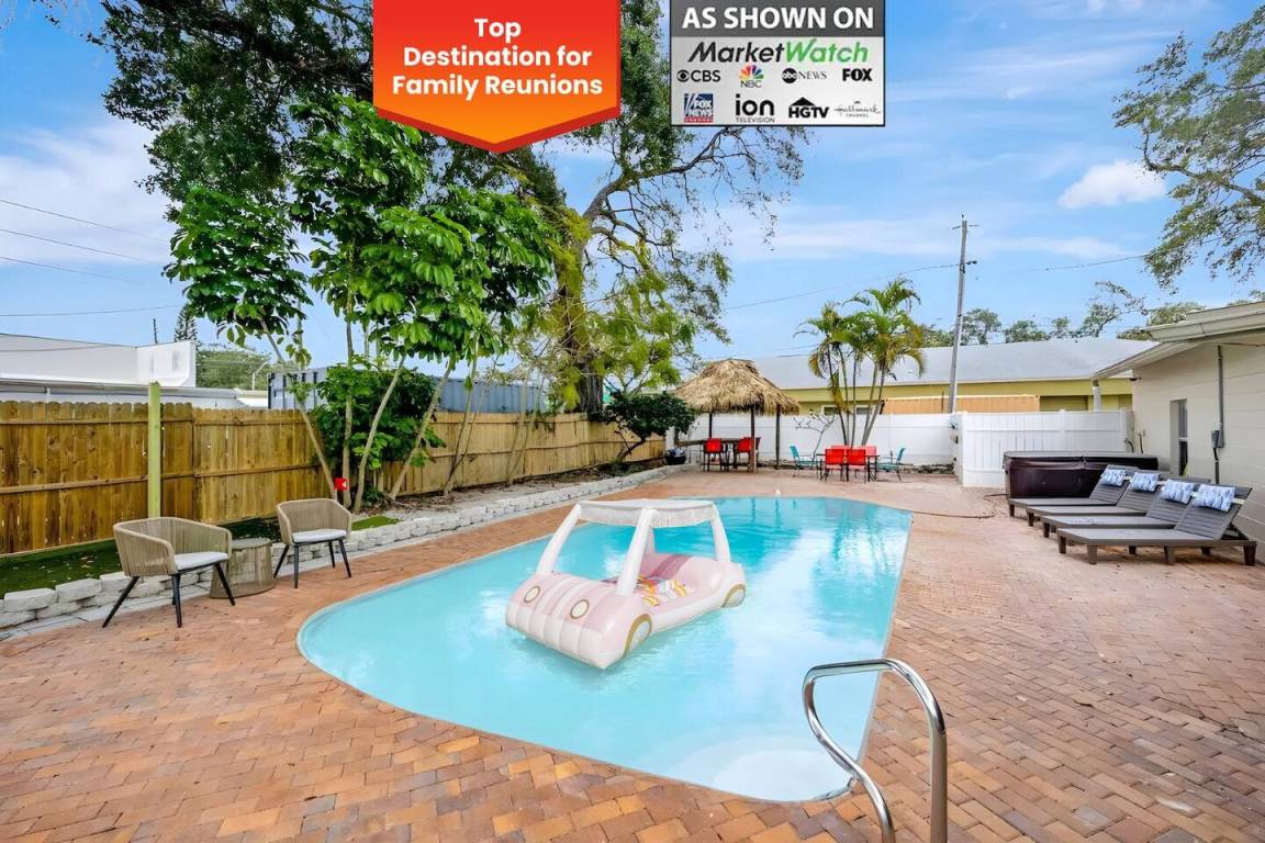 House ∙ 7 Bedrooms ∙ 16 Guests - Redington Beach, FL
