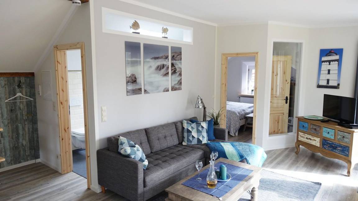 55 M² Ferienwohnung ∙ 1 Schlafzimmer ∙ 2 Gäste - Hasselberg