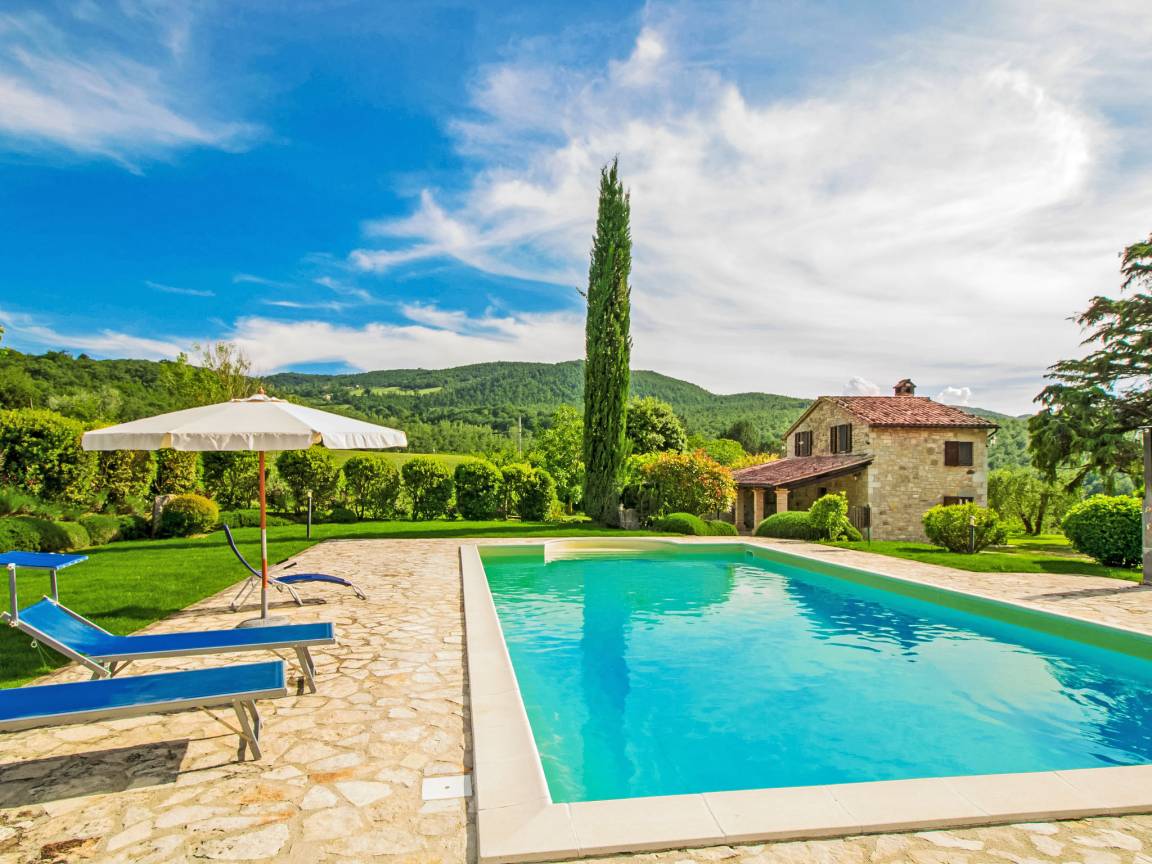 150 M² Casa Vacanza ∙ 4 Camere Da Letto ∙ 8 Ospiti - Todi